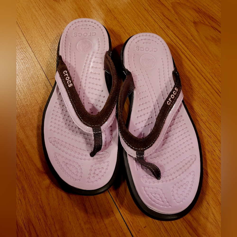 Crocs Capri Flip Flops
